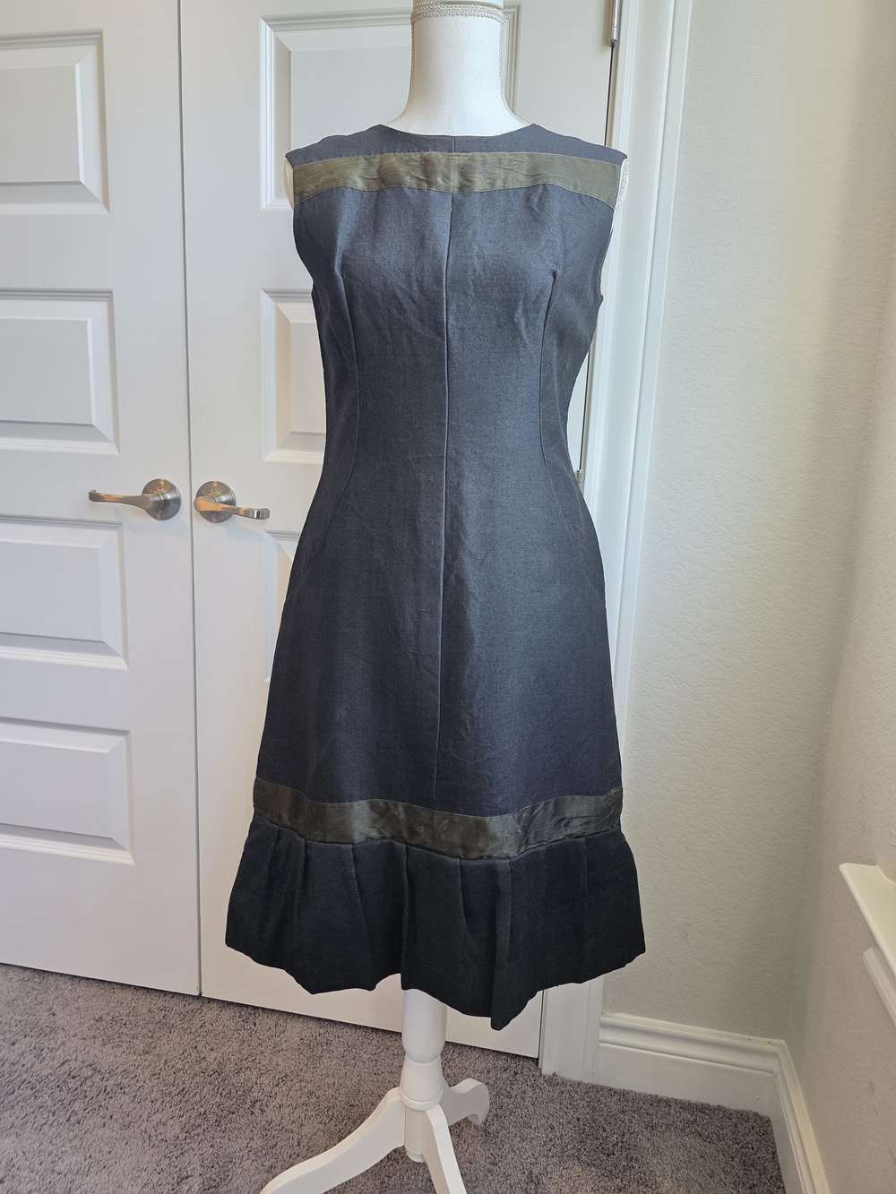 Vintage Shannon Rodgers Jerry Silverman Black Dress Pleated Hem XS S